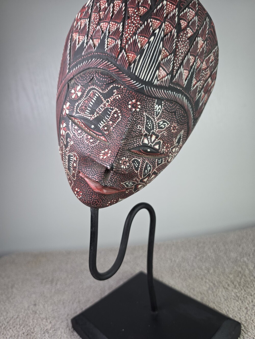 Decorative Red and Brown Hand-Painted Balinese/javanese Handcarved Batik  Mask - Picture 3 of 13